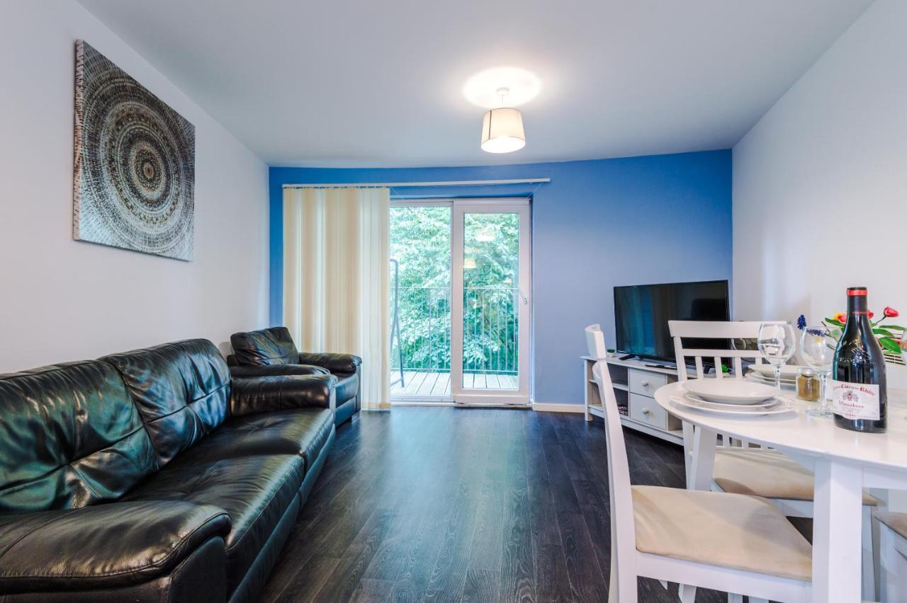 2 Bed Apartment With Balcony Private Parking Near Etihad Stadium, Coop Live Manchester Extérieur photo