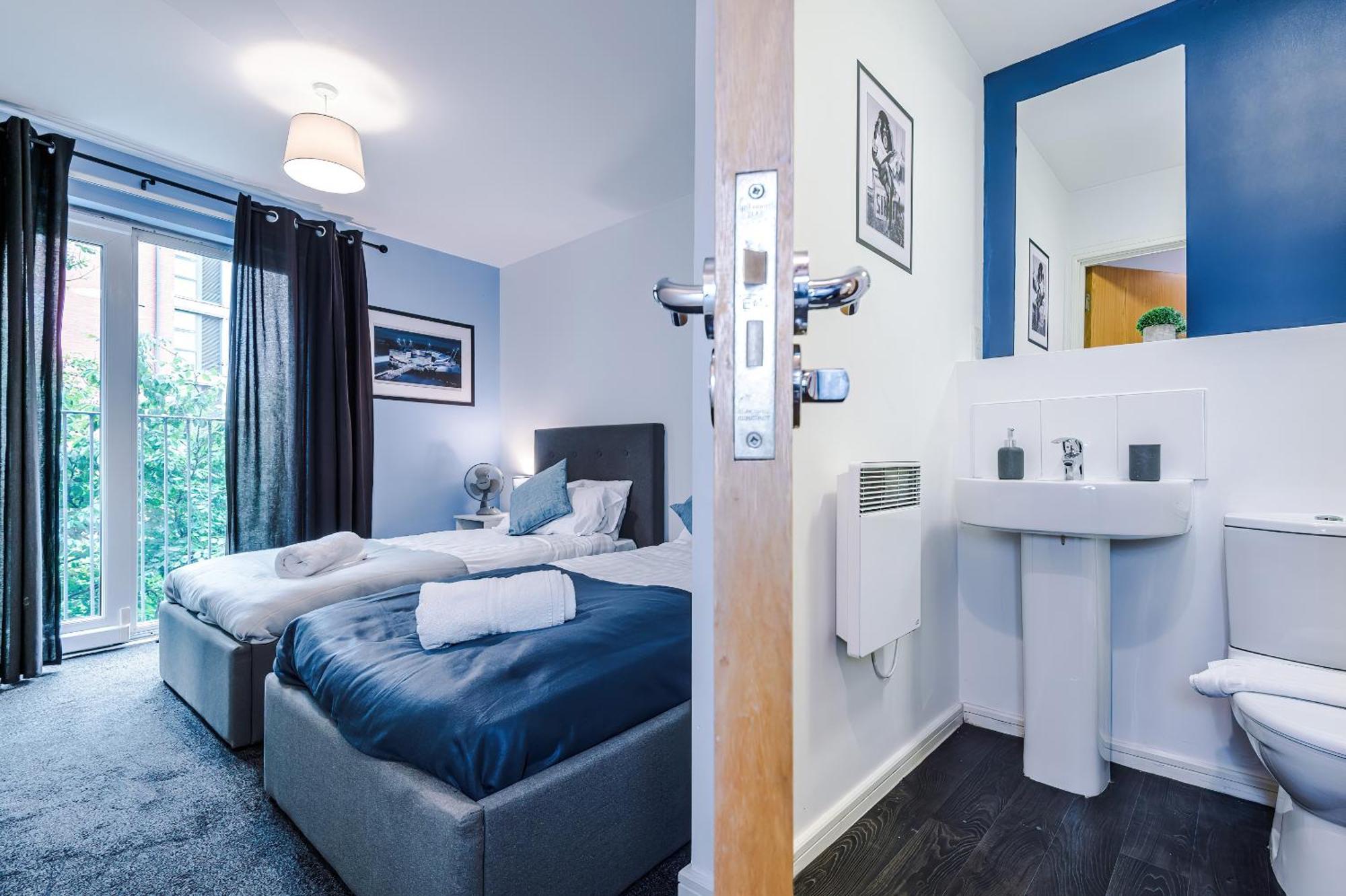 2 Bed Apartment With Balcony Private Parking Near Etihad Stadium, Coop Live Manchester Extérieur photo